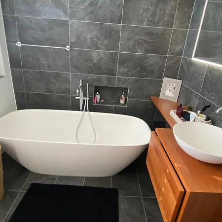 Mountain View Luxury Up To Four Persons Apartamento *