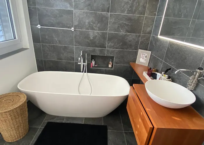 Mountain View Luxury Up To Four Persons Apartamento *